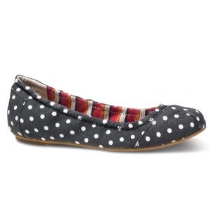 TOMS Polka Dot Classic Ballet Flat, Black Linen